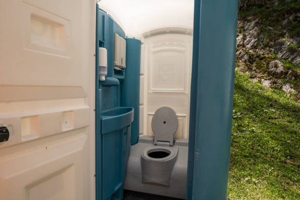 Best Portable Restroom Removal and Pickup  in Runaway Bay, TX