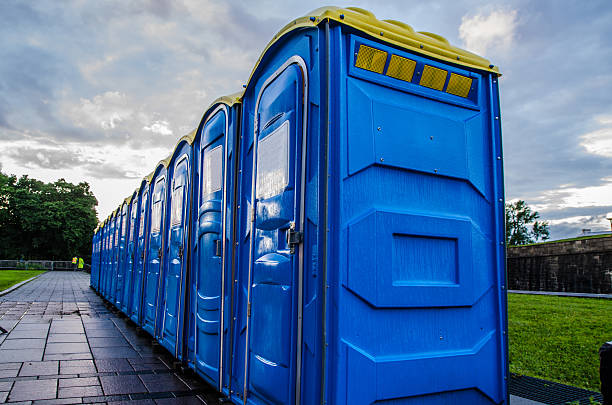 Portable Restroom Setup and Delivery in Runaway Bay, TX